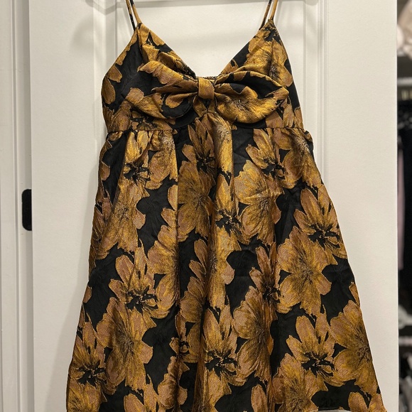 Black and Gold Mini Dress - Picture 1 of 2